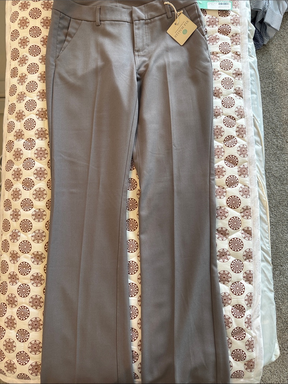 NWT Kut from the Kloth Milo Bootcut Pants